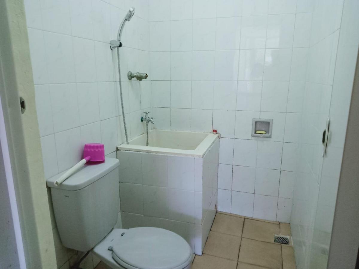 Villa Musti Green Apple Cipanas Sindanglaya Exteriör bild